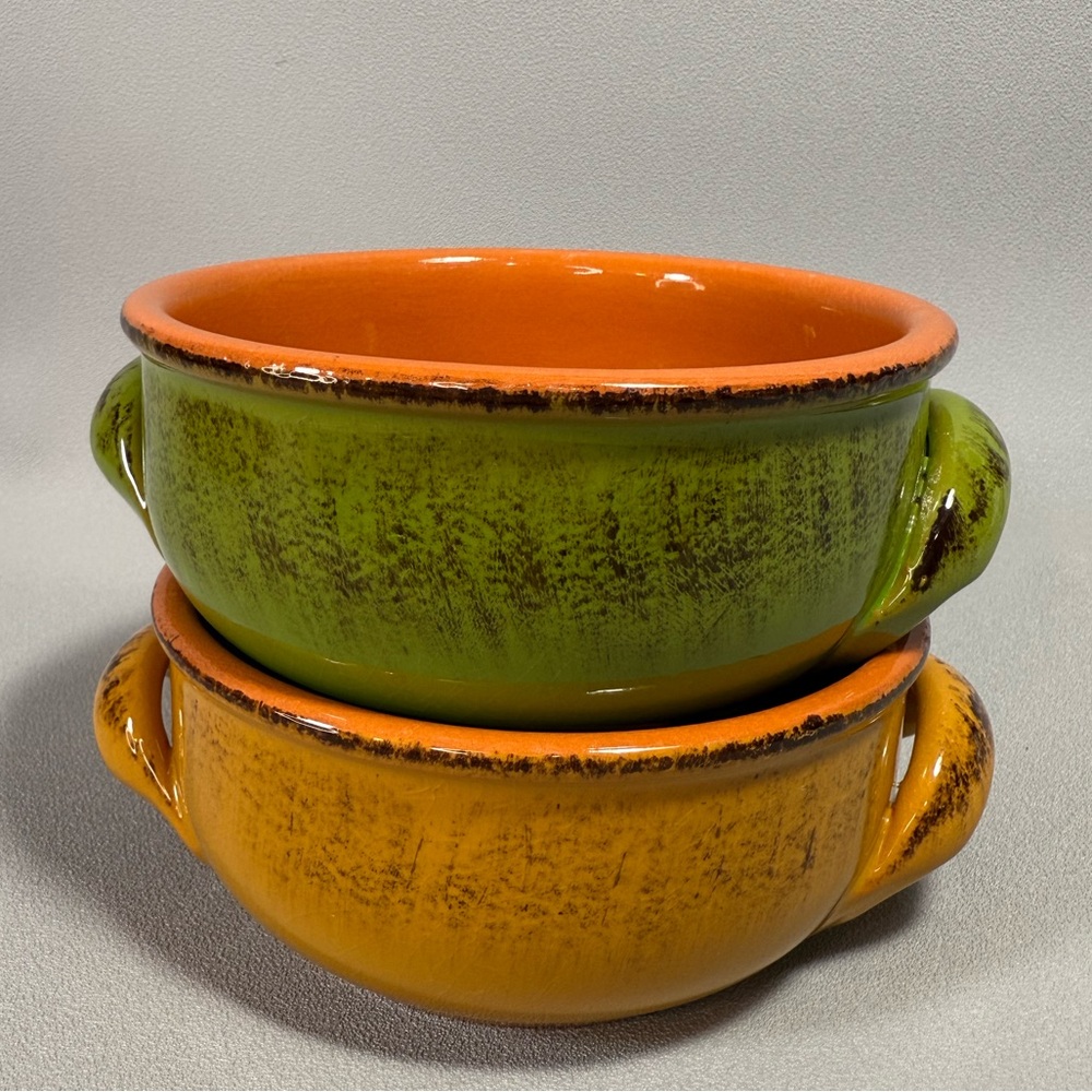 De Silva Vintage Vibrant Orange and Green Glazed Terracotta Bowls